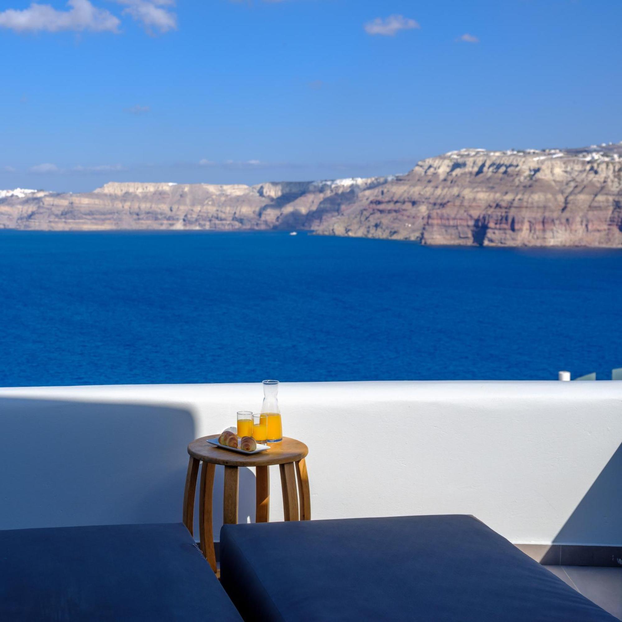 Neptune Luxury Suites Акротири Экстерьер фото