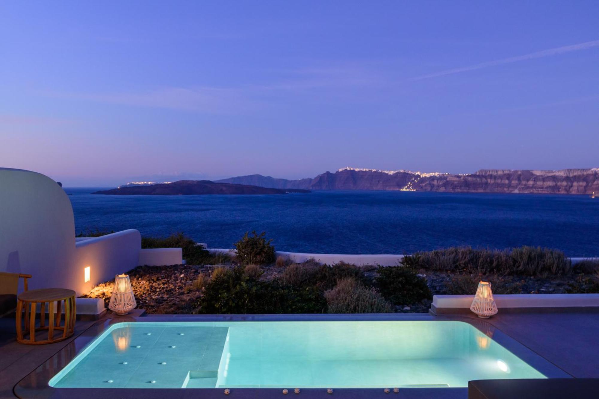 Neptune Luxury Suites Акротири Экстерьер фото